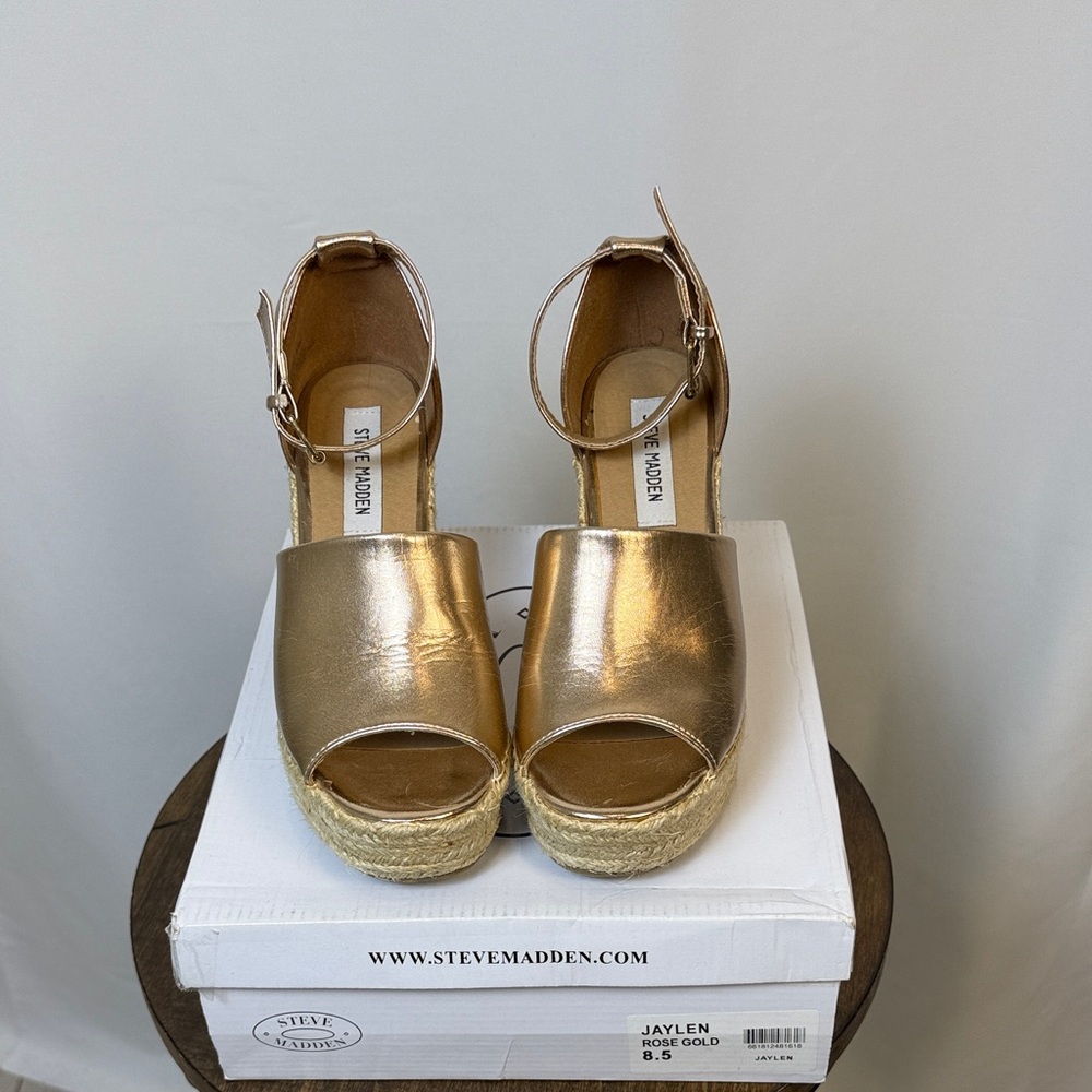 Steve Madden Wedge With Ankle Straps Size 8.5 Cottagecore Festival Beach Resort